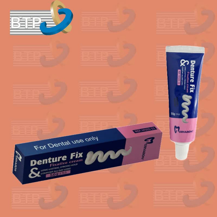 چسب دندان مصنوعی